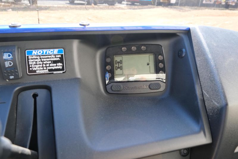 NEW 2026 KAWASAKI MULE PROMX LE Image 21