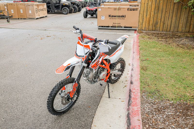 NEW 2025 KAYO TT 125 EFI  in a WHITE exterior color. Family PowerSports (877) 886-1997 familypowersports.com 