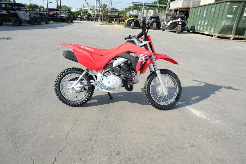 2025 Honda CRF110FImage 4