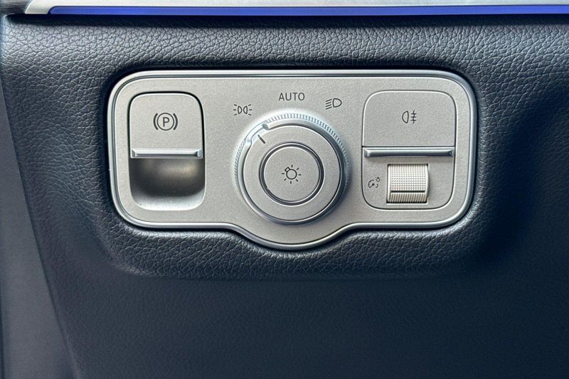 Used 2024 Mercedes-Benz GLE 350Image 33