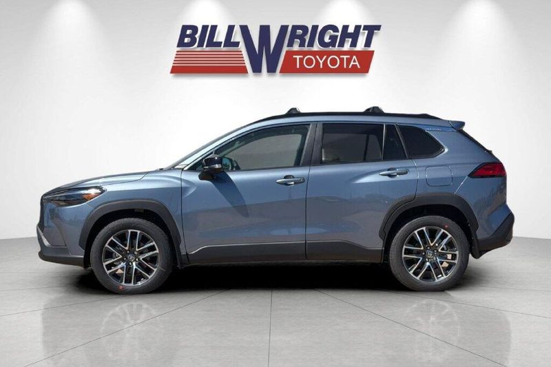New 2026 Toyota Corolla Cross XLEImage 6
