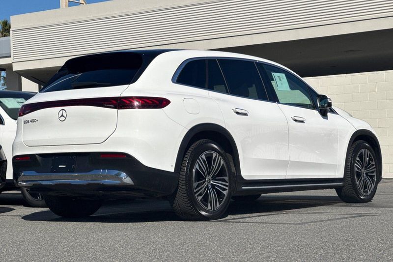 Used 2023 Mercedes-Benz EQS 450Image 4