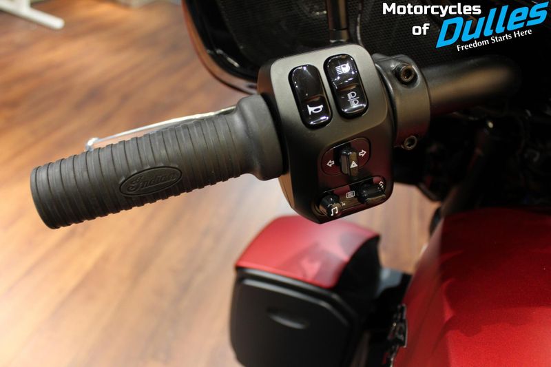 2025 Indian Motorcycle Roadmaster PowerPlus Dark Horse Image 9