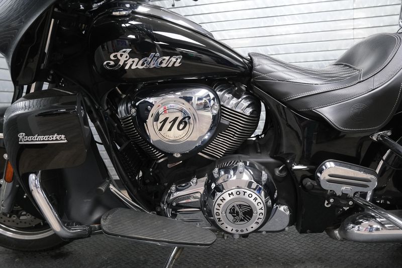 USED 2022 INDIAN MOTORCYCLE ROADMASTER Image 11