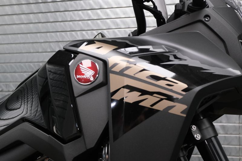 NEW 2026 HONDA AFRICA TWIN DCT Image 10