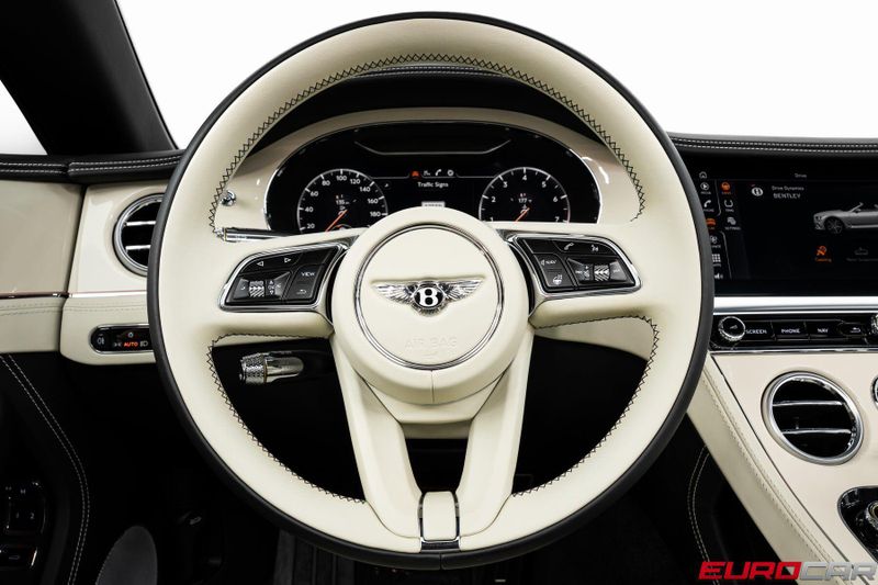 2023 Bentley Continental GTC V8 *FRONT SEAT COMFORT SPEC * TWO-TONE INTERIOR*Image 28