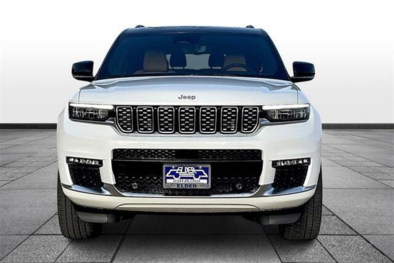 2025 Jeep Grand Cherokee L Summit Reserve 4x4Image 5