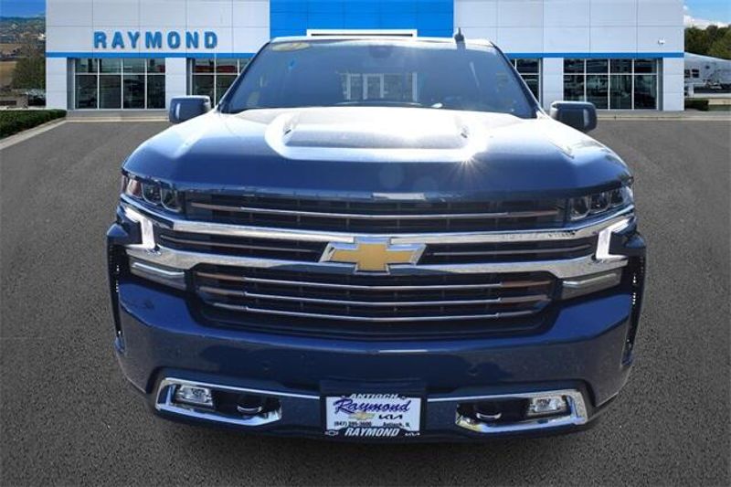 2022 Chevrolet Silverado 1500 LTD High CountryImage 8