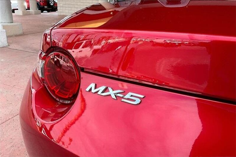 2016 Mazda MX-5 Miata Grand TouringImage 29