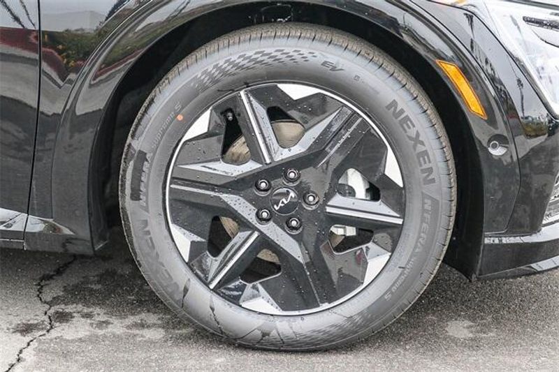 2025 Kia EV6 GT-LineImage 26