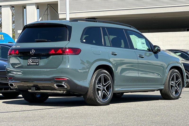 New 2027 Mercedes-Benz GLS 450Image 4
