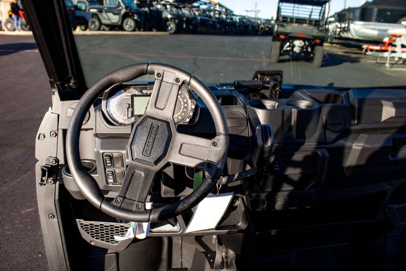 NEW 2026 POLARIS RANGER CREW XP 1000 PREMIUM Image 19