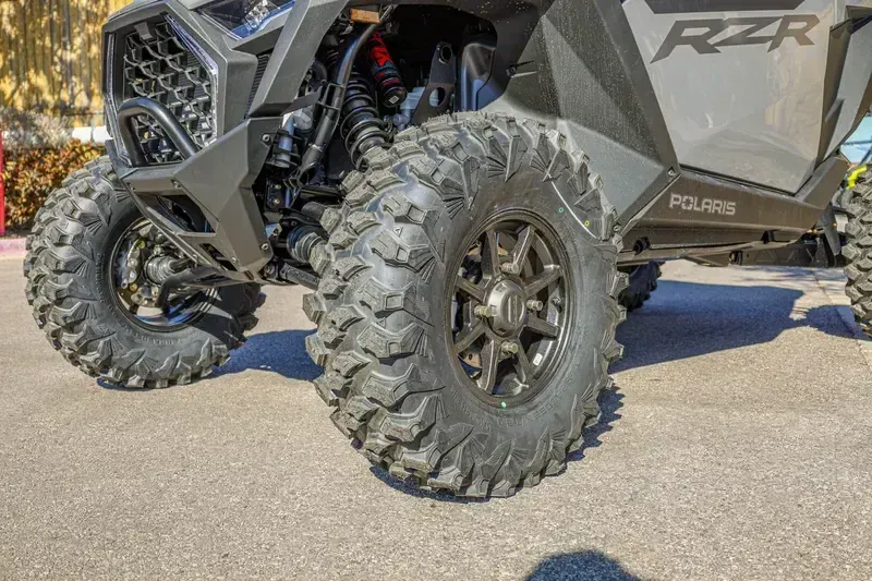 NEW 2026 POLARIS RZR PRO XP ULTIMATE Image 9
