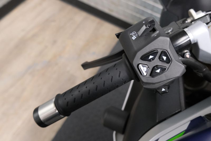 USED 2023 APRILIA RS 660 Image 21