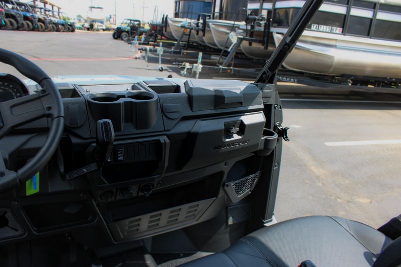 NEW 2026 POLARIS RANGER CREW XP 1000 PREMIUM Image 22