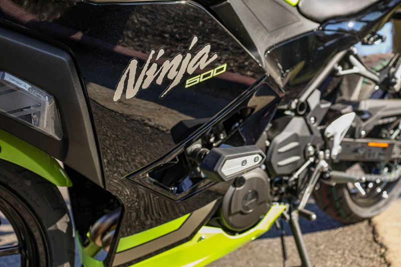NEW 2026 KAWASAKI NINJA 500 SE ABS Image 2