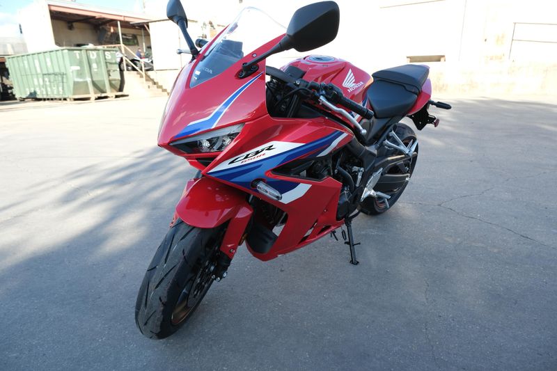 2024 Honda CBR650R ABS GRAND PRIX RED Image 1