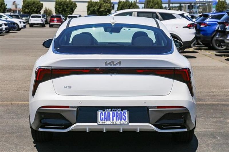 New 2026 Kia K5 LXSImage 16