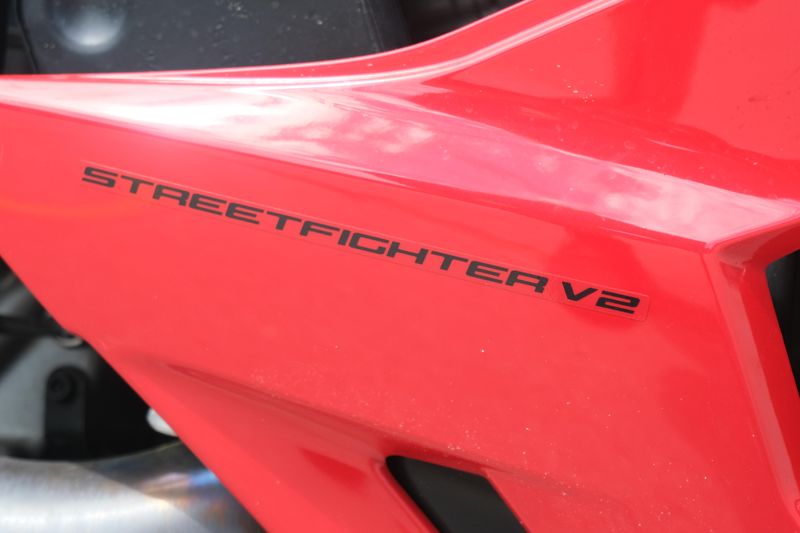 Used 2022 Ducati STREETFIGHTER V2 RED AND BLACK Image 21