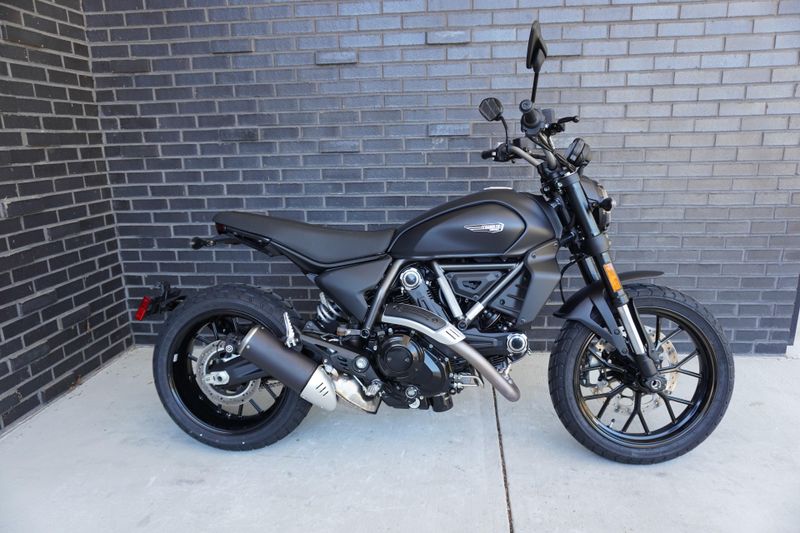 New 2027 Ducati SCRAMBLER ICON DARK 