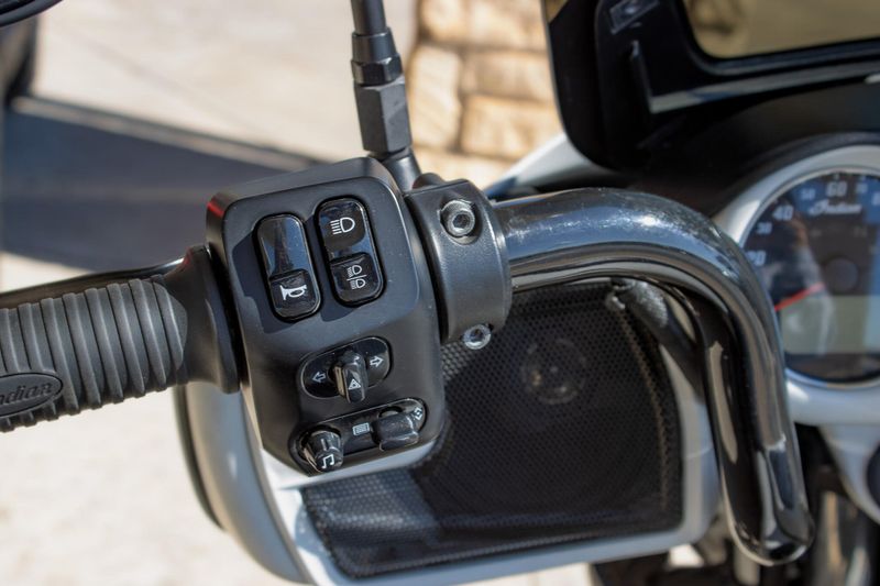 USED 2019 INDIAN MOTORCYCLE CHIEFTAIN DARK HORSE Image 24