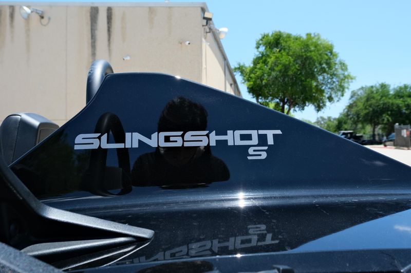 USED 2026 POLARIS SLINGSHOT S AUTODRIVE Image 14