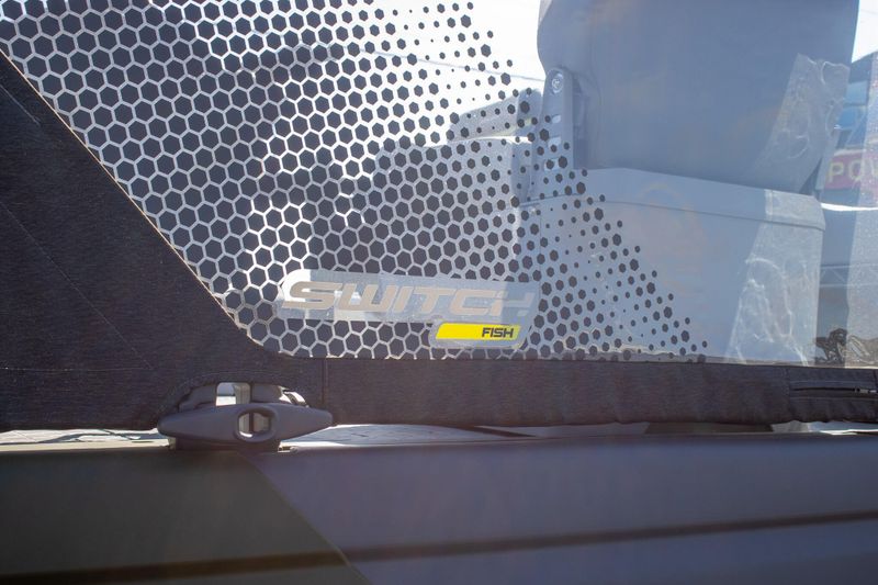 NEW 2026 SEADOO SWITCH FISH COMPACT 170HP WITH PAINTED TRAILER Image 14