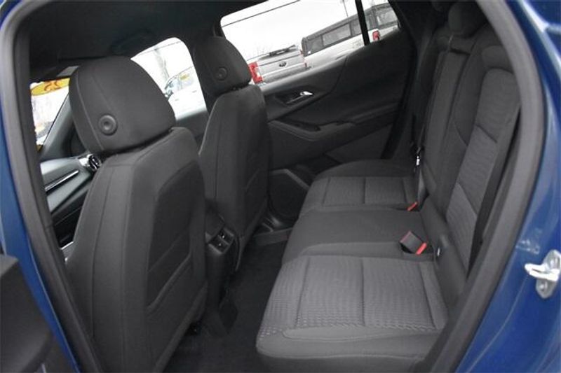 2025 Chevrolet Equinox LTImage 17