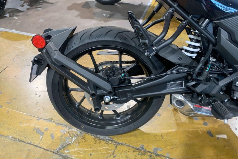 New 2025 CFMOTO 300NK Image 11