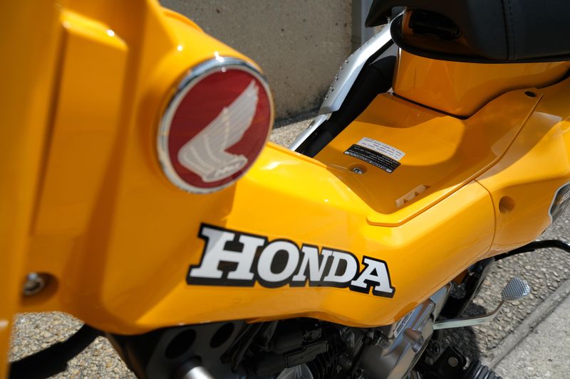 2024 Honda TRAIL 125 TURMERIC YELLOWImage 9