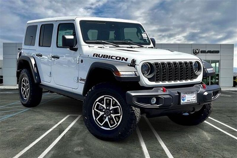 New 2025 Jeep Wrangler 4-door RubiconImage 14