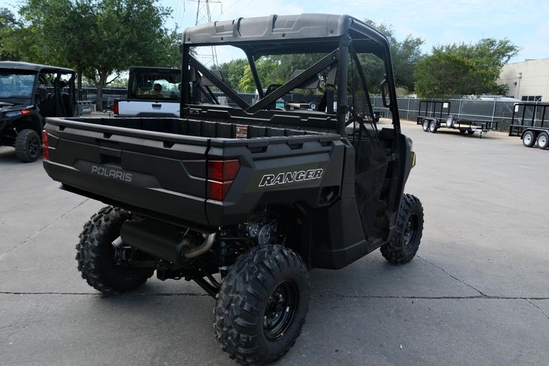 NEW 2026 POLARIS RANGER 1000 Image 3