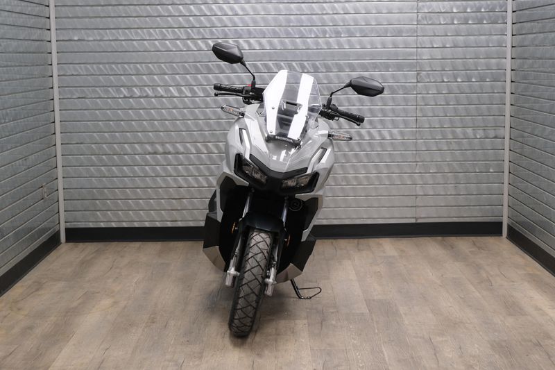 NEW 2026 HONDA ADV160 ABS Image 8