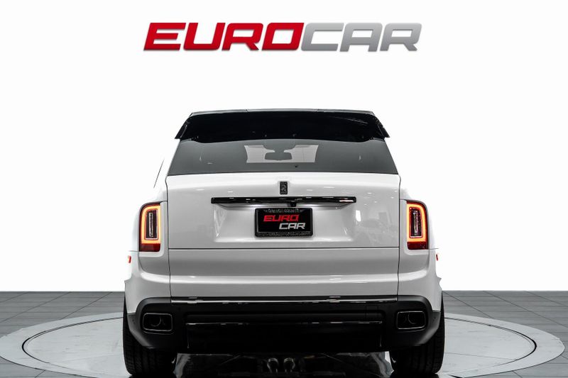 Used 2024 Rolls-Royce Cullinan Black Badge *BESPOKE INTERIOR*Image 5