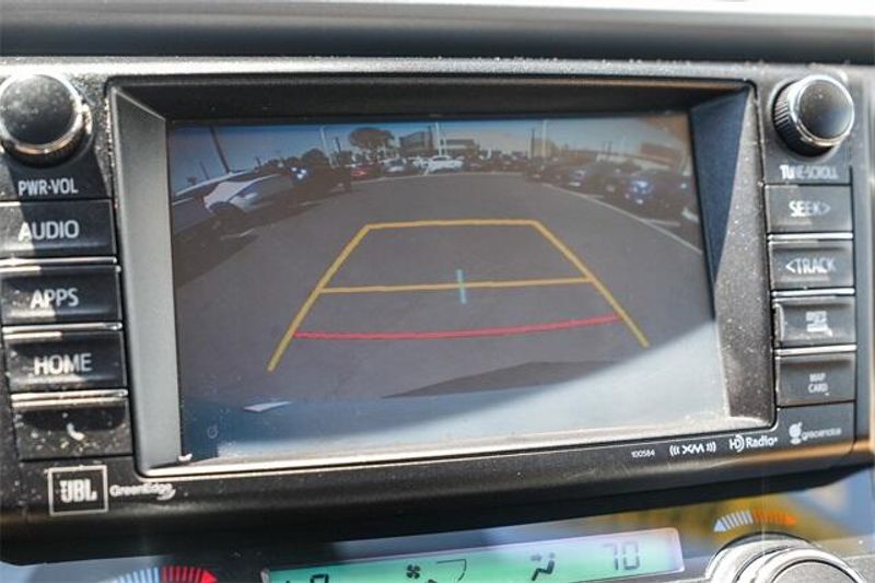 2016 Toyota RAV4 LimitedImage 23