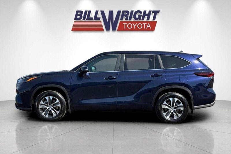 Used 2026 Toyota Highlander XLEImage 6