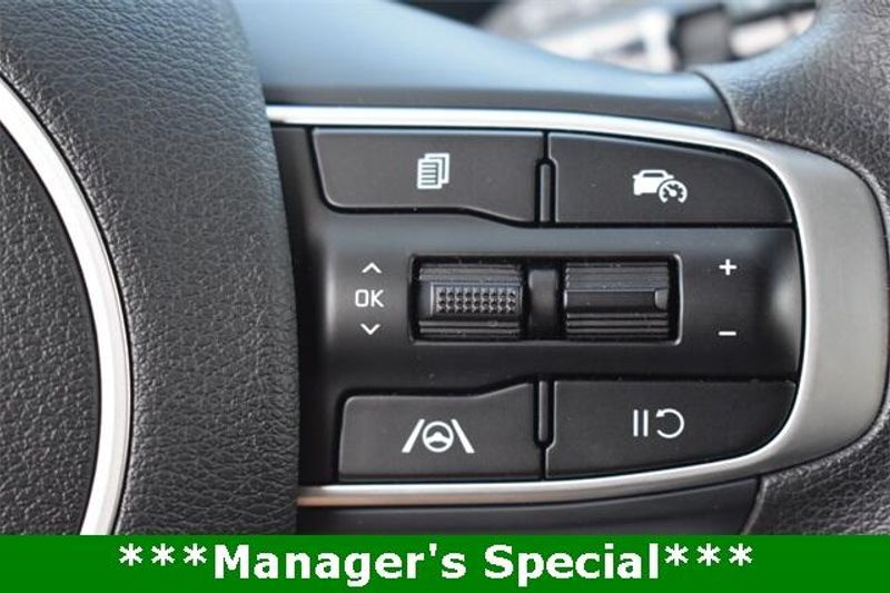 2024 Kia Sportage LXImage 23