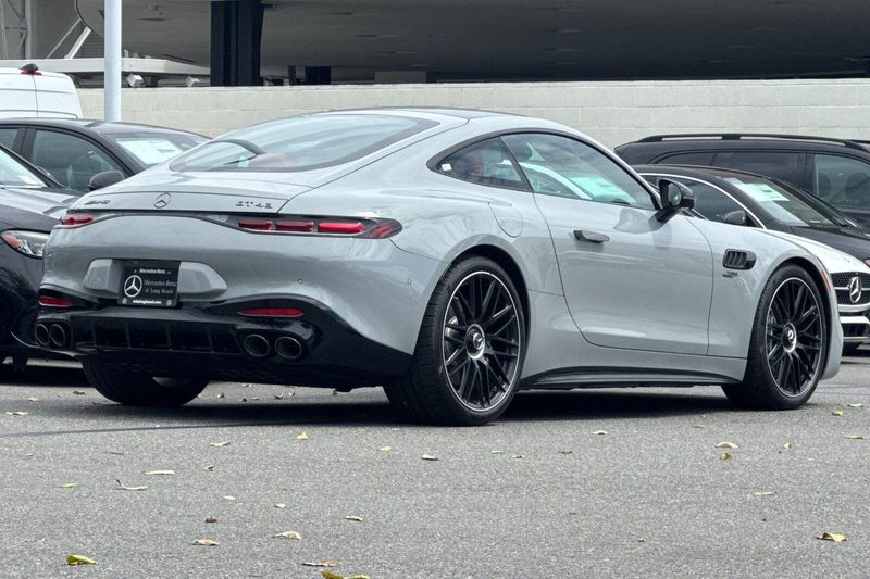 New 2026 Mercedes-Benz AMG GT 43 BaseImage 4