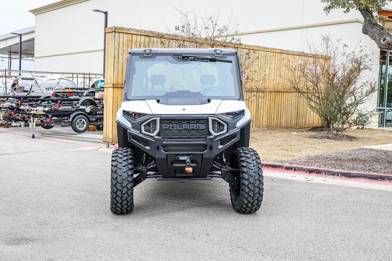 2025 Polaris RANGER CREW XD 1500 NORTHSTAR EDITION PREMIUM GHOST WHITE METALLIC SMOKEImage 4