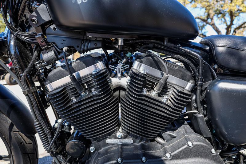 2020 HARLEY Sportster Iron 883Image 18