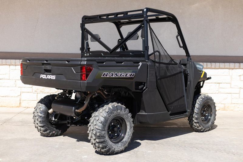 NEW 2026 POLARIS RANGER 1000 Image 3
