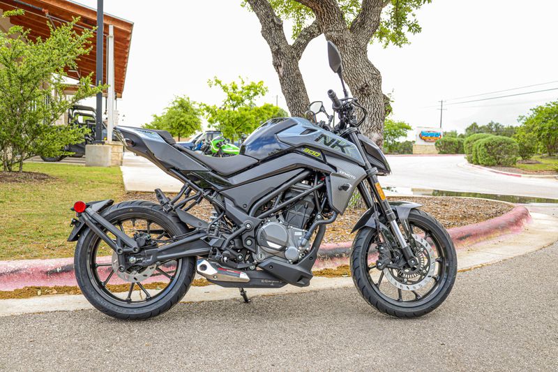 NEW 2026 CFMOTO 300NK Image 16