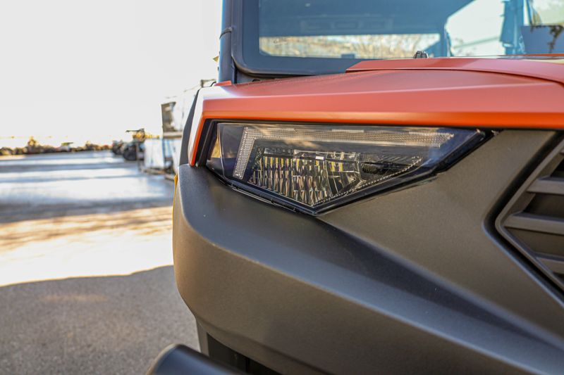 NEW 2026 POLARIS RANGER CREW 1000 PREMIUM Image 2