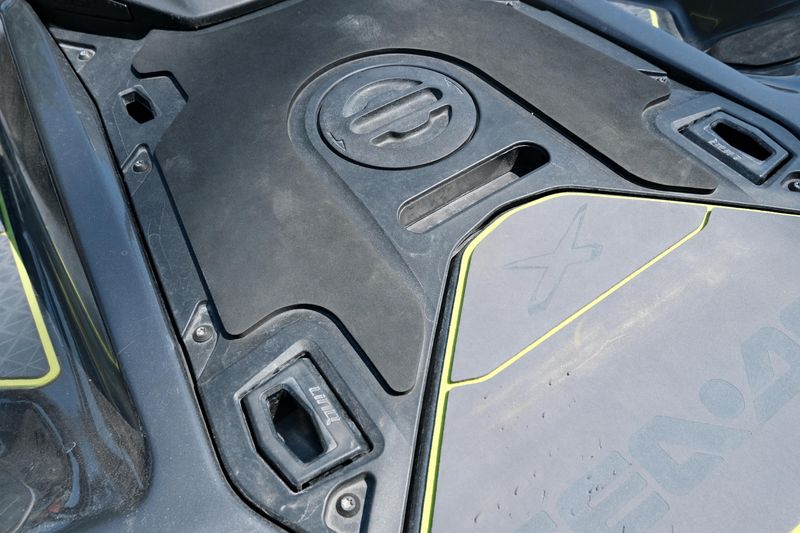 USED 2023 SEADOO PWC RXP CARBON 300 AUD BE IBR 23 Image 13