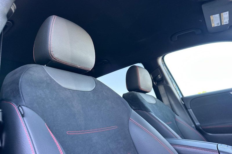 Used 2024 Mercedes-Benz GLB 250Image 19