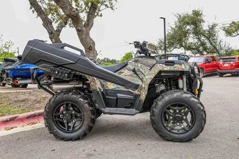 NEW 2025 POLARIS SPORTSMAN 570 HUNT EDITION Image 2