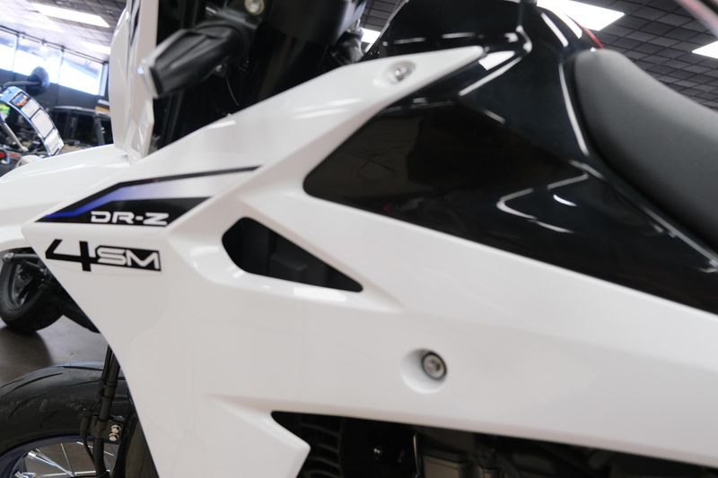 NEW 2025 SUZUKI DRZ400SM Image 16
