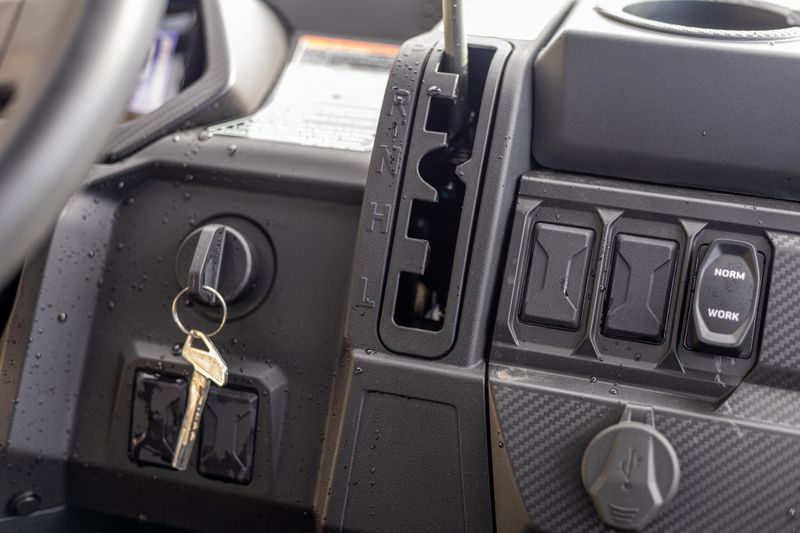 NEW 2026 CFMOTO UFORCE 600 Image 16