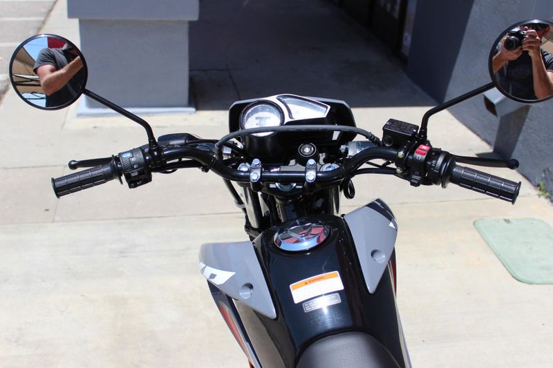 New 2025 Honda XR150L Image 13