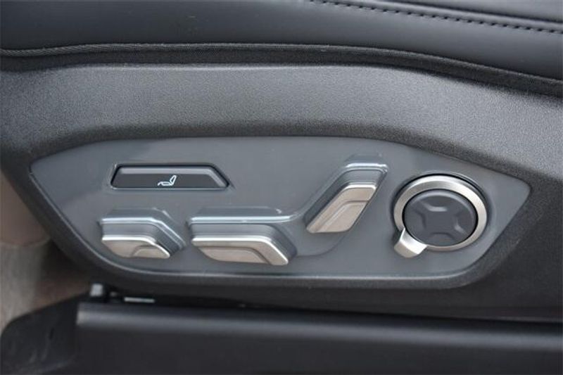 New 2026 Kia EV9 GT-LineImage 26